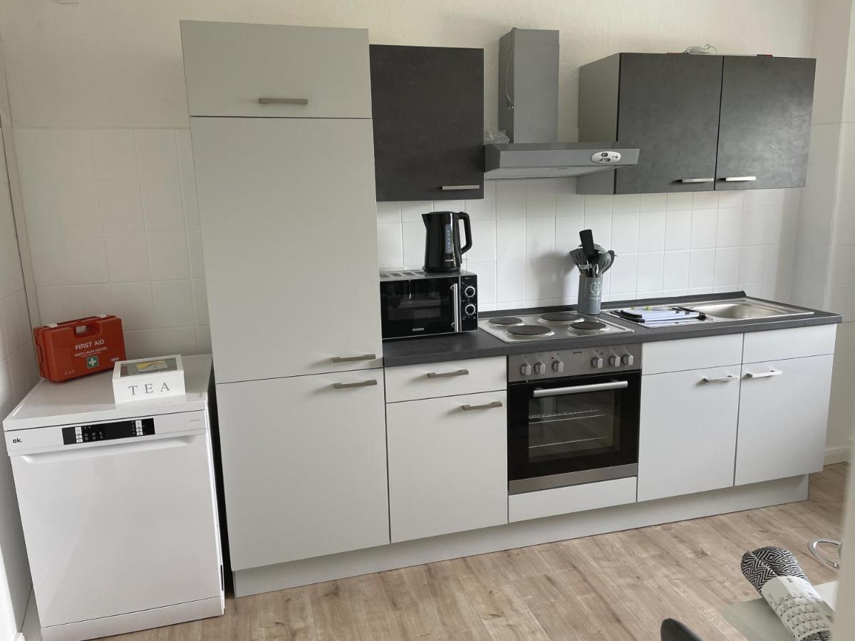 Flatlight - Perfect For 4 - Kitchen - Parking - Netflix Apartment Hildesheim Bagian luar foto